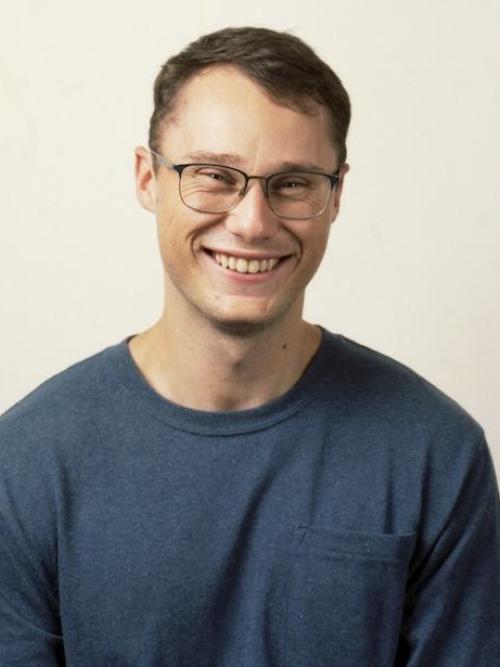 Maxwell Fine