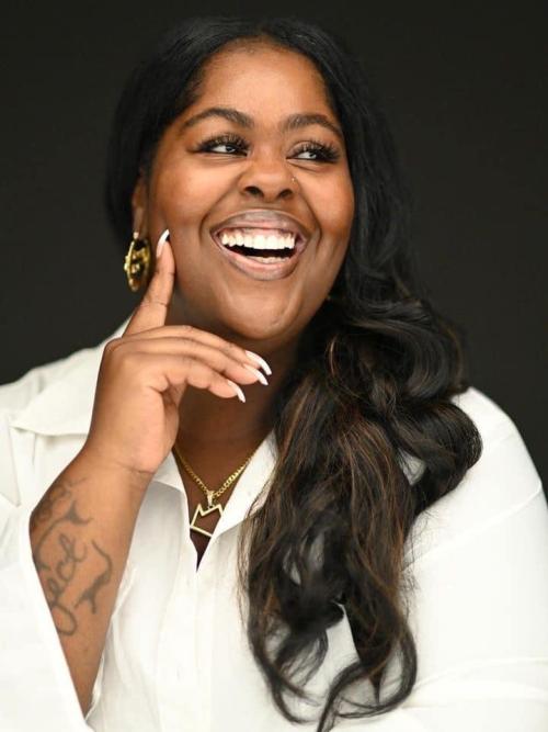 Ms. Poundcake