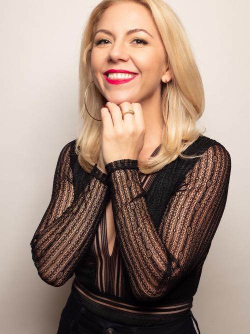 Lisa Curry